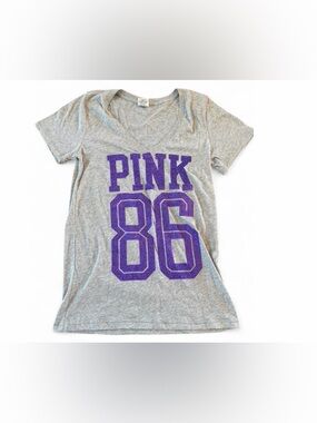 Victoria’s Secret PINK Sparkly Purple Pink 86 Short Sleeve Gray V-Neck Tee Shirt